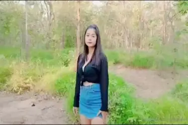 Ajak Pacar Ke Semak Semak Ngentot Ganas Liar